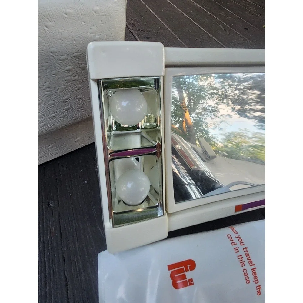 Vintage 1960s Underwriters Laboratories Lighted Table Vanity Mirror & Case HTF
